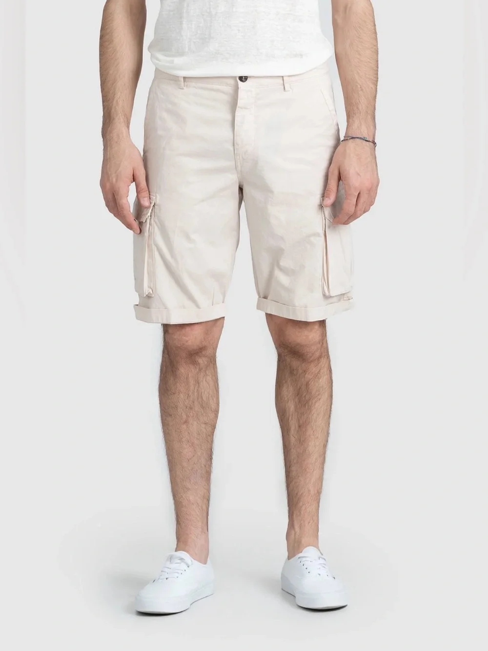 Paulo Solari  casual Men's Cream Cargo Shorts with Utility Pockets size 42  NWT